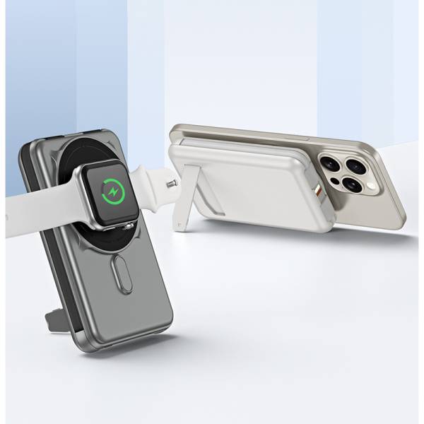 3 1 in Magsafe Power Bank